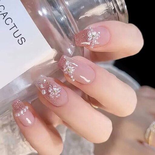 ネイルチップ ミディアム 24枚入り ネイルチップ ショート 人気 和風 かわいい シンプル おしゃれ つけ爪 ショート 春夏 花嫁ネイル 光沢 成人式 入学式 卒業式 結婚式パーティー ネイル チップ秋冬 ツールキット付属(#ZXD163) ネイルチップ ミディアム 24枚入り ネイルチップ ショート 人気 和風 かわいい シンプル おしゃれ つけ爪 ショート 春夏 花嫁ネイル 光沢 成人式 入学式 卒業式 結婚式パーティー ネイル チップ秋冬 ツールキット付属(#ZXD163)