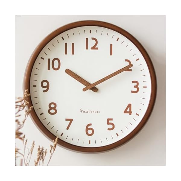 掛け時計 日式 原木風 人気 静音 木質 石英時計 円形 12インチ 大阿拉伯数字 見やす 北欧インテリア 新居移転 人気祝日プレゼント (白色(目盛りあります))