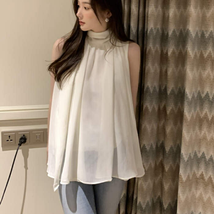 ブラウス レディース ノースリーブ タンクトップ ハイネック 無地 シフォン シャツ フリル シンプル とろみシャツ Aライン 立ち襟 シャツブラウス サテン カジュアル オフィス フォーマル 通勤 OL 着痩せ 女子会 デート お出かけ リゾート エレガント フェミニンのサムネイル