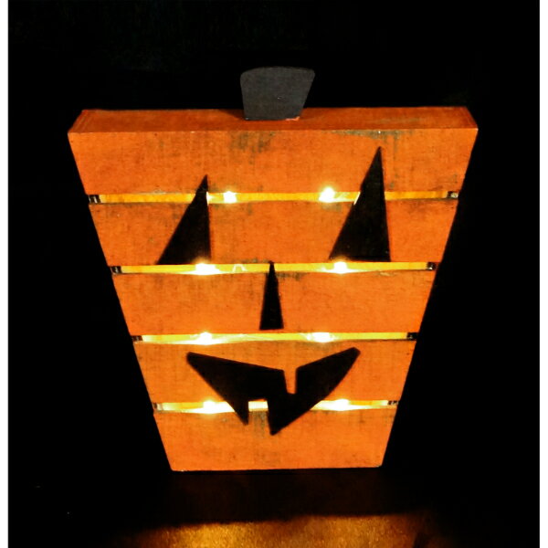 楽天エクステリアのプロショップ　キロ友愛玩具 木製パンプキンライト LEDウッドパンプキン（S）A HW-1591A 『ハロウィン 飾り付け カボチャ かわいい』
