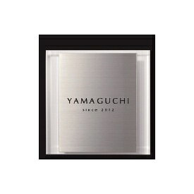 商品番号70125801メーカーオンリーワンサイズ幅 150.0mm × 奥行き 18.0mm × 高さ 150.0mm通常納期(宅配)14日後以降発送（要問合せ）通常納期(工事)14日後以降発送（要問合せ）素材ステンレス重量（kg）0.5配送区分8※商品により配送可能エリアが異なります。配送エリア表をご覧ください。工事対応この商品は工事を承っておりません。表示されている商品画像は以下の書式を使用しております。書体（ローマ字） G、OPTIMUM ステンレスプレートとシンプルな透明アクリルでデザイン。透明アクリルには、両サイドに面取り加工を施し、シャープなディテールを作り出した。太陽光や照明の光で美しく輝く。備考【キロからのお願い】メーカーカタログに記載がある書体であれば、ホームページ上選択できない書体でも製作できる場合がございます。書体が選べない場合は、一番最初の書体をお選び頂き、ご注文手続きを進めてください。ご注文手続きを進めて頂くと、備考欄（自由に文字が書ける欄）がございますので、【選択できない書体／○○（ご希望の書体）でのシミュレート希望】とご記載ください。※記載する場所がわからない場合は、ご注文後メールにてご連絡下さい。　