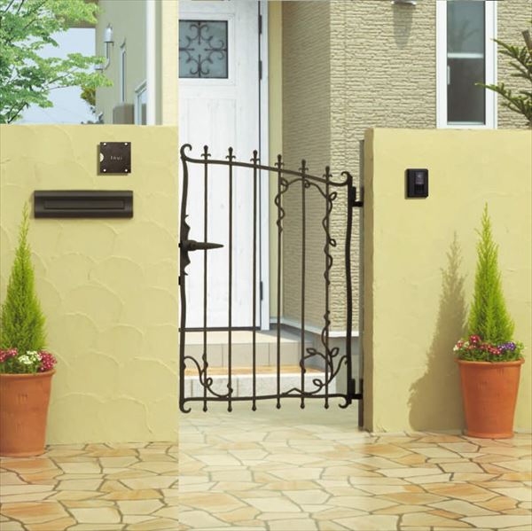 【送料無料】三協アルミ 門扉 プロヴァンス 5型 片開きセット 門柱タイプ 0710 アートブラック（KA）『..