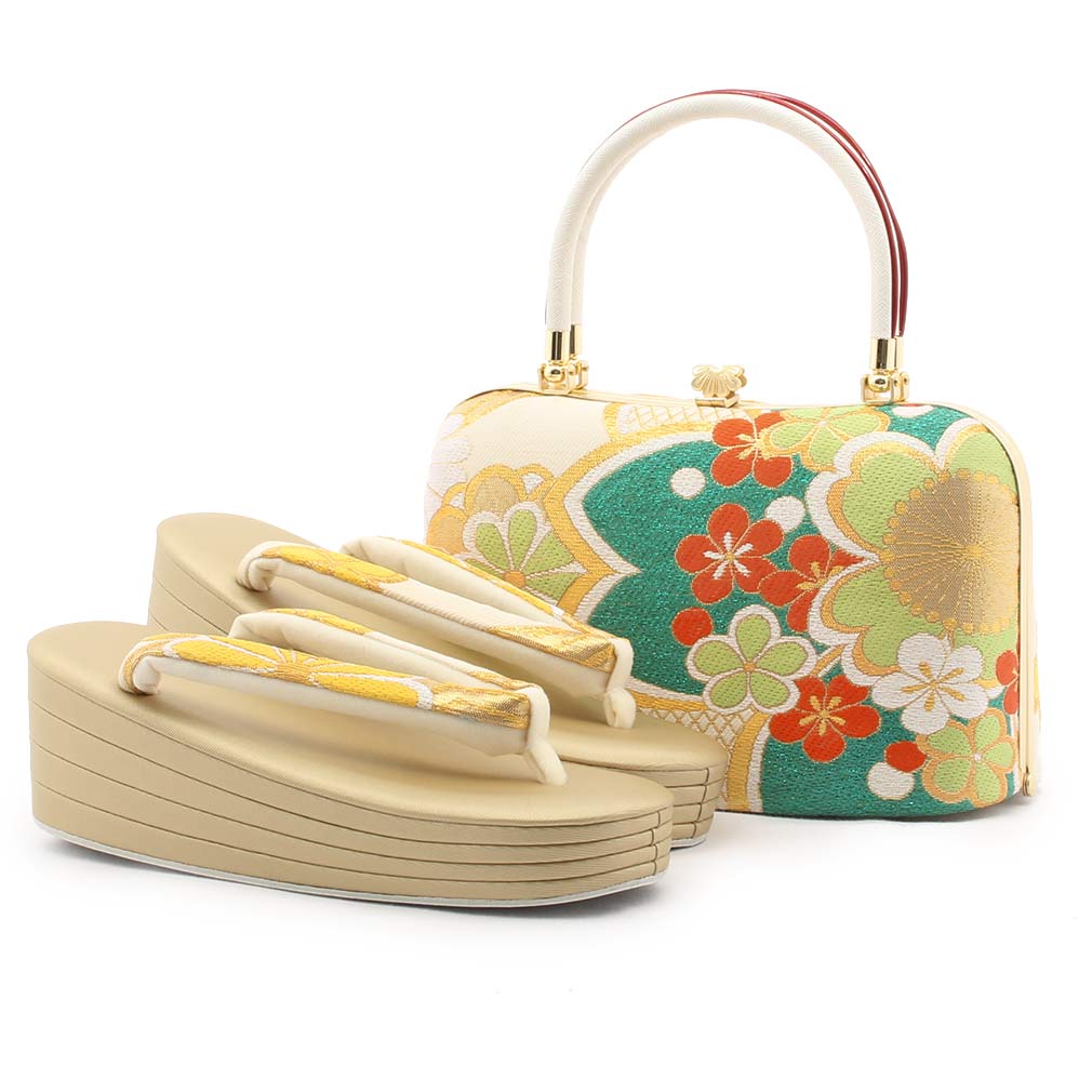 【クーポンご利用で最大10％OFF!】【アウトレット】振袖 草履 バッグ セット 成人式 草履バッグセット 振袖用 振り袖 アウトレット Lサイズ フリーサイズ 正絹帯地 梅 桜 万寿菊 亀甲 金 白 緑 橙 厚底 正絹 エナメル 草履バッグ 草履バ