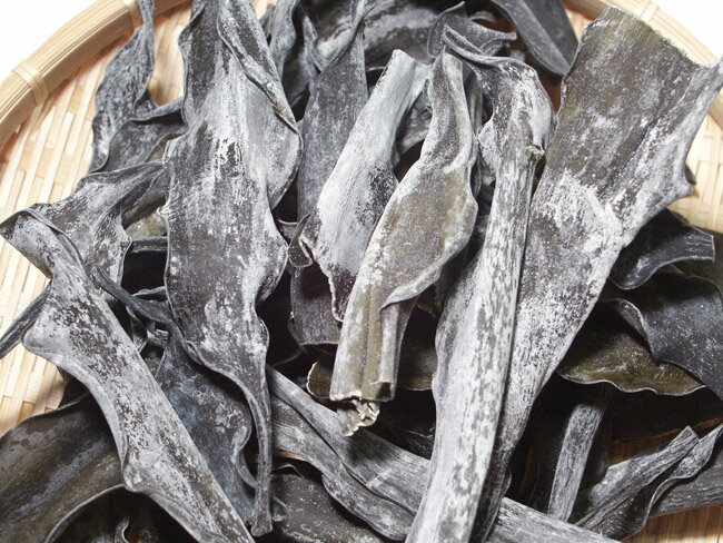 たこわさび×2個セット【ピリッと辛い昆布入り！タコ頭使用】 北海道産昆布を使用したタコわさび たこ頭の珍味 蛸とこんぶのおつまみ タコとコンブの佃煮 稚内 わっかない ワッカナイ 水だこ 【メール便対応】