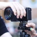 ULANZI CLAW バックパッククリップ カメラマウント アクセサリー 便利実用 互換性 瞬時着脱可能 一眼レフ カメラホルダー Sony Canon Nikon トラベル三脚/一脚