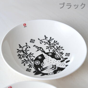 イッタラ タイカ ディーププレート 22cm 選べる2色 【 ホワイト ブラック iittala Taika 皿 】( キッチンブランチ )