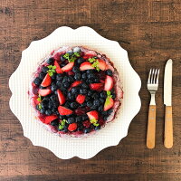 大皿 おしゃれ ワッフル プレート 30cm ホールケーキ皿 パーティー 白磁 白い食器 パスタ皿 洋食器 モデルノ