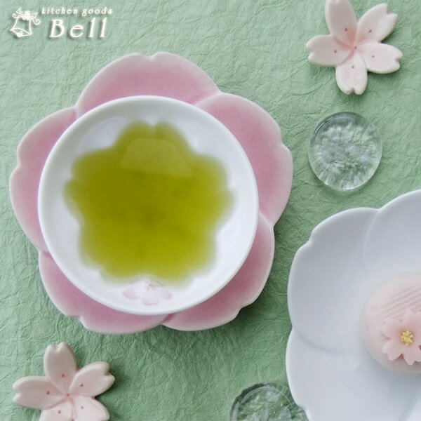 さくらが咲く 湯呑（煎茶）..-桜 白磁の生地とピンクの桜花が映える♪湯飲み/湯のみ/煎茶碗【湯呑のみの販売】　 【HLS_DU】 業務用食器