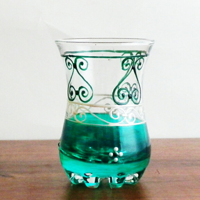 チャイグラス グリーン チューリップ型 グラス ガラスコップ 花底 チュニジア 057a