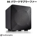 Audioengine S6 パワードサブウーファー■パワフルな低域を -限られたスペースに最適-Audioengine S6 パワード・サブウーファーは、超小型サブウーファーとしての性能の新意基準を打ち立てました。わずか25x25cmのサイズ、そして7kg弱の重さのS6は、デスクトップ、ゲーム、ホームシアターをはじめ、お好みの小さなセットアップに最適なコンパクトなパワード・サブウーファーです。■小型、だけど迫力の大サウンド -大きさに騙されないで下さい-高効率のクラスDアンプと6インチのロングスローウーファーとぉ採用したS6の凄さは、実際に聴いてみないとわからないでしょう。密閉型ボックス・デザインで33Hzまでの周波数特性により、パンチの効いた滑らかで深みのある低音を実現します。40〜130Hzの間で調整可能なクロスオーバーポイントにより、好みのサウンドに調整することができます。S6は、210Wのパワーと飲料缶2本文の高さで、そのサイズにもかかわらず、市場の他のコンパクトサブウーファーを凌ぐパワフルなサウンドを生み出します。■シームレスな低域拡張S6はデュアルアナログオーディオ入力を搭載し、一度に2つのシステムに接続することができます。またオーディオソースからの信号があるときに検出することができる省エネ自動オンモードを装備。■充実のスペック -超小型パッケージ-・210W(140W RMS)クラスDアンプ内蔵・6インチ前方放射型ウーファーと密閉型エンクロージャー・33-132Hz(±1.5db)の周波数特性・40-130Hz連続可変クロスオーバー・位相切替(0/180°)・ラインレベル ステレオ/LFE RCA入力・3.5mmミニジャック入力■限られたスペースでパワフルな低域を実現するAudioengine S6パワード・サブウーファーはわず25x25cmのサイズでデスクトップ、ゲーム、ホームシアターなど比較的小さなセットアップに最適なコンパクトサブウーファーです。[仕様情報]タイプ : パワード・サブウーファーアンプタイプ : クラスD出力パワー : 最大出力トータル210W(140W RMS)ドライバー : 6inchロングスロー前方放射型入力 : 3.5mmステレオミニジャック、RCA L/R入力インピーダンス : 10kΩ アンバランス入力ボルテージ : 100-240V 50/60HzオートスイッチSNR : ]100dB (typical A-weighted)THD+N : [0.05%再生周波数帯域 : 33Hz-132kHz +/-1.5dBクロスオーバー周波数帯域 : 40Hz-130kHz +/-1.5dB位相 : 0/180°サイズ : 25.2cm　x 22.2cm x 25.3cm重量 : 6.98kg付属品S6サブウーファー取り外し式電源ケーブルミニジャックオーディオケーブル 2mRCAオーディオケーブル, 2m取り外し式ウーファーグリルマイクロファイバー製サブウーファー用バッグマイクロファイバー製ケーブル用バッグクイックスタートガイド[メーカー]オーディオエンジン Audioengine (Audioengine)型番JANS6-GRY4582367863734[メディア 規格] RCA[性能] ボリュームコントロール[色] グレー[規格] mini-pinAudioengine S6 パワードサブウーファー グレー # S6-GRY オーディオエンジン