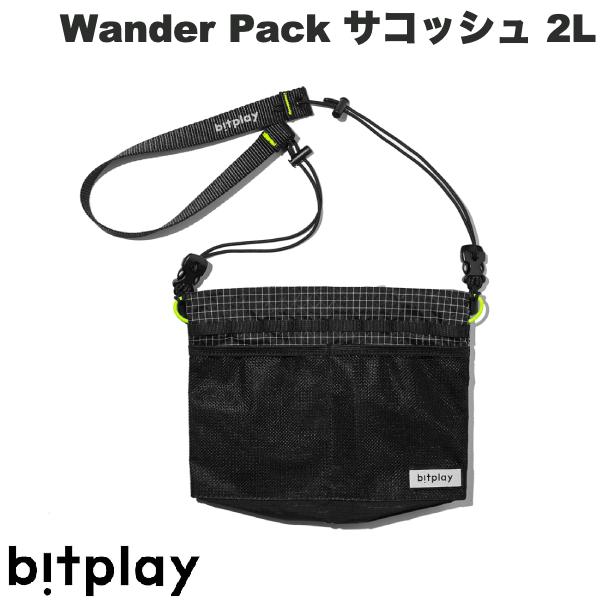 ご注意ください※製品に仕様欄の「内容物」以外の物は含まれません。 ■ bitplay Wander Packシリーズ　サコッシュ2Lは、使う人のニーズや好みに合わせて様々な持ち方ができる汎用性の高いバッグです。1. クロスボディバッグとして着用できるので、ハンズフリーで持ち運びができ、バッグをしっかりと固定することができます。2. チェストバッグとして使用することができ、バッグを体に密着させ、中身を簡単に取り出すことができます。3. サコッシュは、身の回りのものを収納するコンパートメントとしても使用できます。■ プロフェッショナルグレードの素材を採用 : 軽量で圧を感じにくい快適性、必需品をドライに保つ耐水性、強度の高い生地を使用したティアレジスタント性能。[仕様情報]サイズ : H19.5 x W26 X D5 cm重さ : 80g(±10％)素材 : 210Dナイロンリップストップ、210D超高分子量ポリエチレンリップストップ、ジッパー : 撥水ジッパーカラー : ブラック内容物 : bitplay Wander Pack サコッシュ 2L x 1[保証期間]1年間[メーカー]ビットプレイ bitplay型番JANWPSE-2L-BK-PK-014712010464678[サイズ] 2L[性能] バッグ[性能] 撥水加工[材質] ナイロン[材質] ナイロン繊維[材質] 布[色] ブラック[雰囲気] おしゃれbitplay Wander Pack サコッシュ 2L ブラック # WPSE-2L-BK-PK-01 ビットプレイ