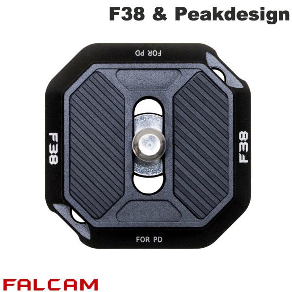 F38 & PeakDesign用 クイックリリースプレート■ F38＆Peak Design互換プレートの向きを反転させるだけで、FlacmaF38クイックリリースボトムプレートまたはピークデザインキャプチャーV3マウントでも使用できます。F38とPeak Design機材を併用するユーザーに適した互換プレートです。■ アルカスイス互換標準的な38mmアルカスイス規格に準拠。アルカスイス互換クランプを備えた雲台に装着可能です。■ 1/4インチネジ搭載標準1/4インチネジを装備し、各種カメラやアクセサリーに対応します。■ 安定固定設計滑り止めシリコンパッドを採用し、ズレを抑制。ストラップホール付きで、落下・紛失防止にも配慮しています。■ 高精度CNCアルミ合金製軽量かつ高強度。耐食性にも優れた設計です。[仕様情報]重量 : 約16gカラー : ブラック内容・F38 & Peakdesignクイックリリーストッププレート x 1[メーカー]ファルカム FALCAM型番JANFC2465A4571380547943[色] ブラックFALCAM F38 & Peakdesign用 クイックリリースプレート ブラック # FC2465A ファルカム