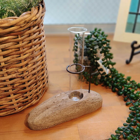 【送料無料】シャイウッド・シングルベース ガラスベース チューブベース 花瓶 花器 一輪挿し ガラス グリーン フラワー 花 インテリア おしゃれ インテリア雑貨 シンプル アンティーク調 BJ-29