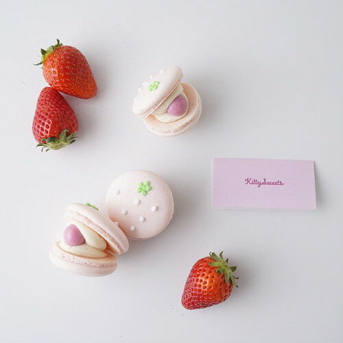 3個入り いちご マカロン ピンク トゥンカロン 誕生日 プレゼント ギフト 可愛い お歳暮 バレンタイン　母の日