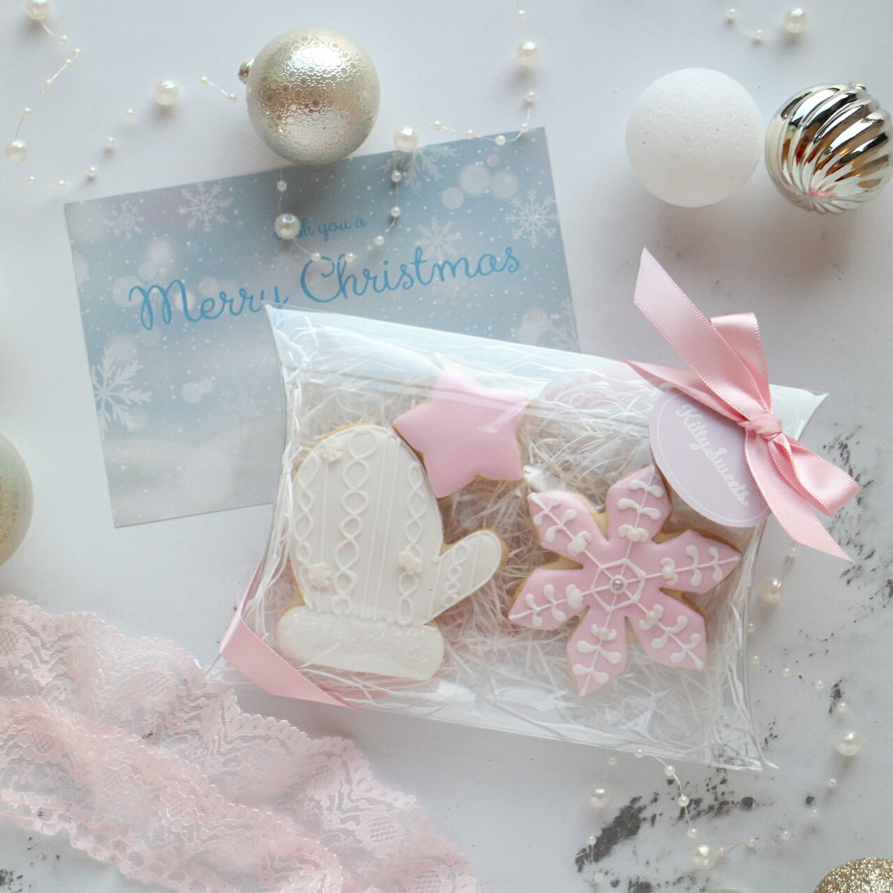 クリスマス ピンク 手袋 アイシングクッキー 3枚 ギフトボックス 雪 リボン 冬 オーダー プレゼント 可愛い ギフト パステル