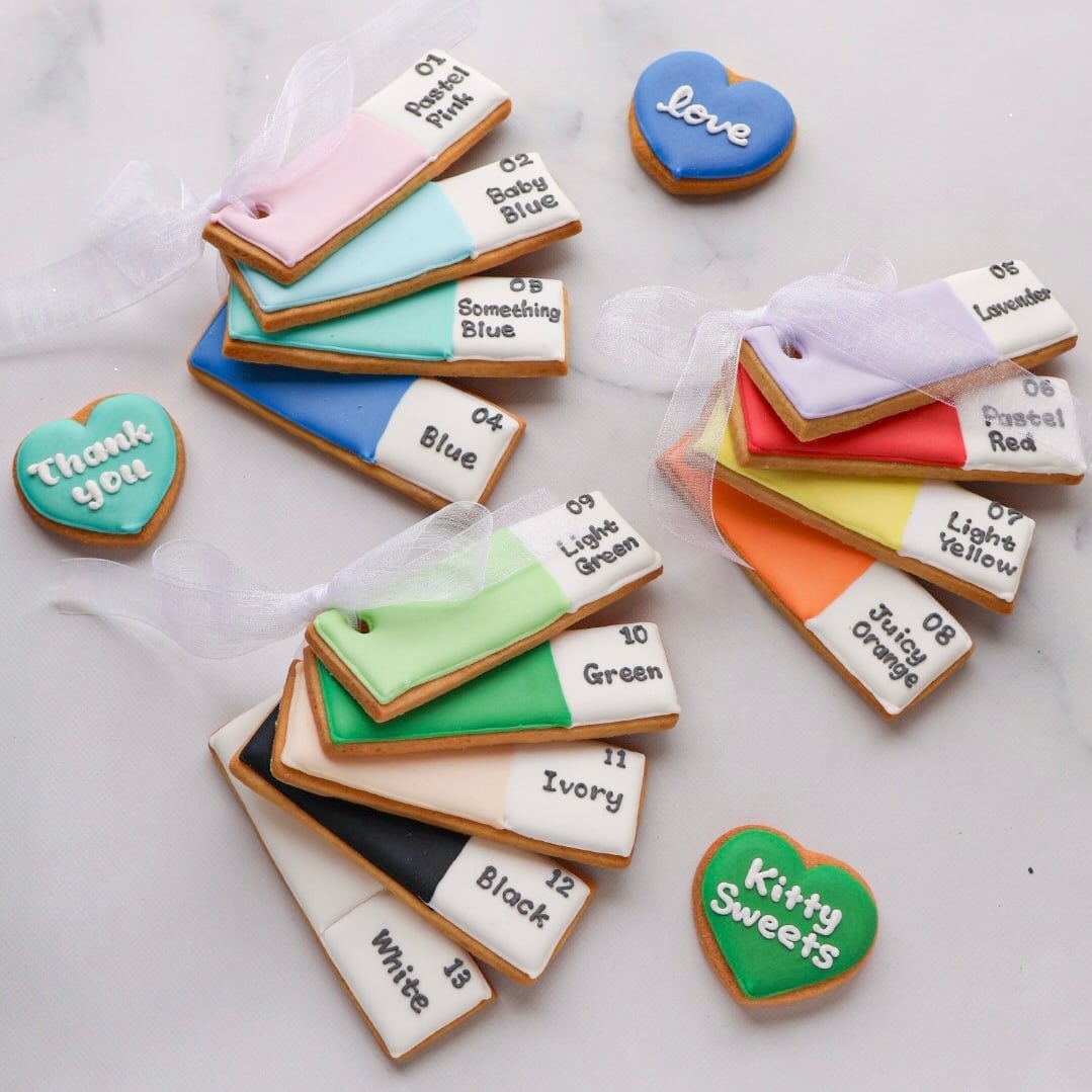 くま雪だるま　アイシングクッキー オーダー 文字入れ 名前入れ 誕生日 プレゼント パステル 可愛い 淡色 雪だるま 3