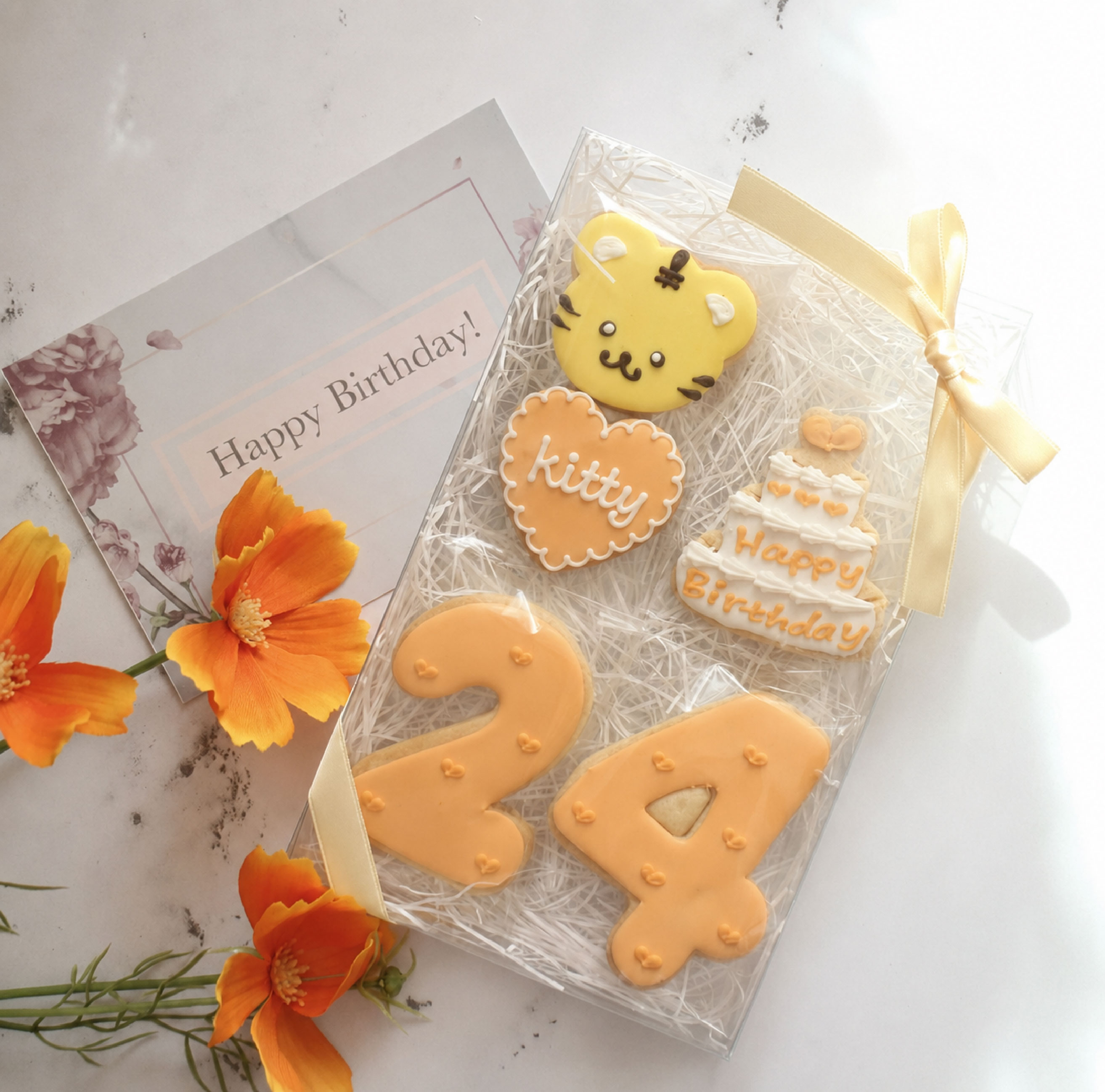 Rakuten - ラッピング付き トラ 誕生日セット アイシングクッキー 名入れ 数字 年齢 虎 推し 可愛い 誕生日 プレゼント オーダー 推し活 グッズ 韓国 名入れ ケーキデコレーション 選べる13色 デビュー記念