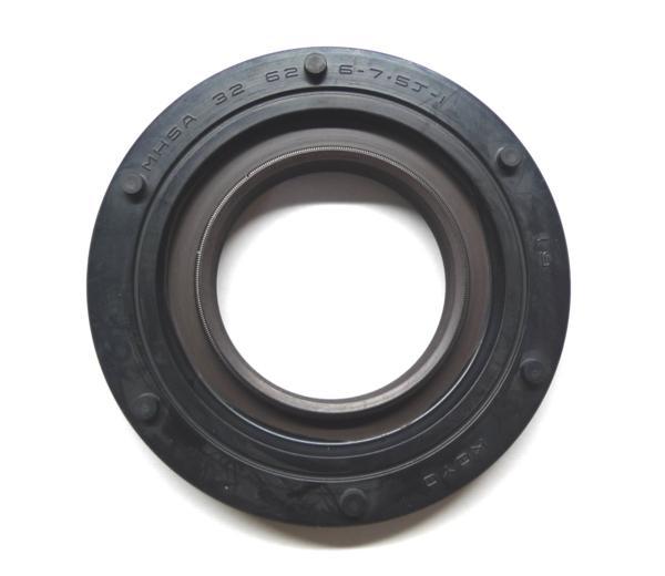 KIWAMI クランクケースオイルシール 右側 FOR スズキ S-RGV250 全年式用(S-09289-32005 に該当)