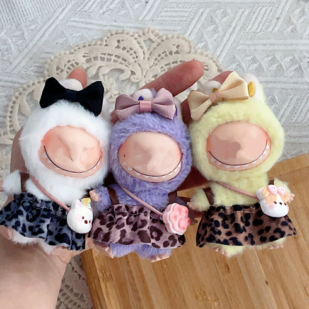 THE MONSTER PIN FOR LOVE ぬいぐるみ用服 LABUBU 4代ラブブ マカロン洋服/ズボン/靴/ネクタイ/帽子/スーツ ぬいぐるみ 服 10.5cm ぬいぐるみ 4代服セット