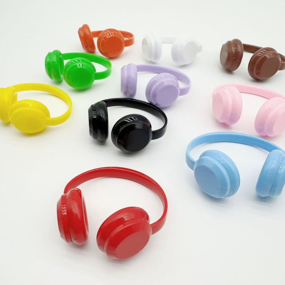 Rakuten - ぬいぐるみ用 ヘッドホン 10cm 12cm 推し活 カラーヘッドフォン ちびぐるみ おしゃれ プレゼント 通勤 電車 お手頃