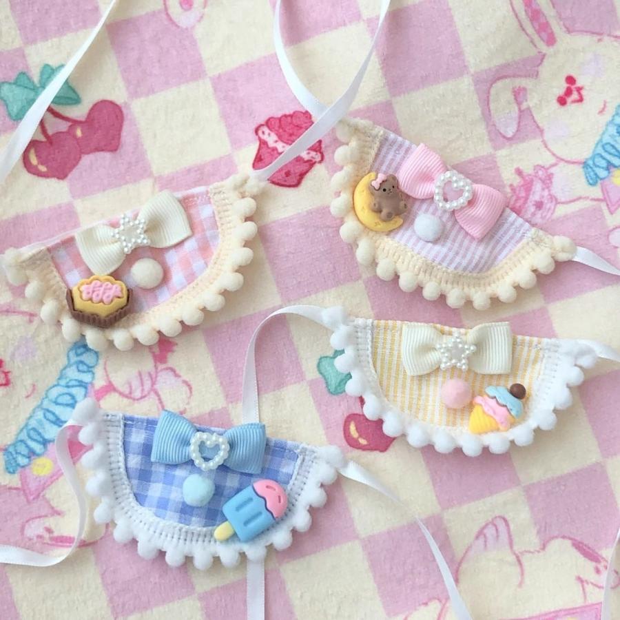 【ぬいぐるみ用スタイ チェック柄 10cm-12cm ピンクブルー 軽量 シンプル 着せ替え おしゃれ 推し活 アイドル｜推し活をもっと楽しく！かわいいスタイでぬいぐるみを可愛く演出】 概要説明：ぬいぐるみに着せるチェック柄のスタイです。10cm～12cmサイズに対応しており、軽量でシンプルなデザインが特徴です。推し活やアイドルグッズとして人気のあるアイテムで、ぬいぐるみをより一層可愛く演出します。 ターゲットはメンズ・レディース向けで、プレゼントや日常使いにも最適です。 ● 商品の特長 ● 着せ替え対応 10cm～12cmのぬいぐるみに着せ替え可能で、用途に合わせて簡単に交換できます。 ● チェック柄デザイン ピンクとブルーのチェック柄が目を引くデザインで、おしゃれでかわいい印象を与えます。 ● 軽量素材 軽量な素材を使用しており、ぬいぐるみに負担をかけません。 ● 素材 ・ポリエステル ● サイズ ・約10cm～12cm対応 ● こんなシーンにおすすめ ・推し活用 ・アイドルグッズ ・プレゼント ・日常使い 締めくくりメッセージ：ぬいぐるみにぴったりのチェック柄スタイで、推し活やアイドルグッズをより魅力的に演出しませんか？ ご注意： ・サイズは手作業のため誤差が生じる場合があります。 ・モニターにより色味が異なる場合があります。