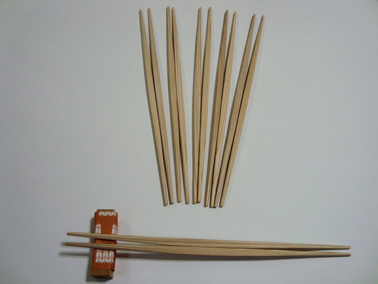 26cm卵（らん）中割りばし　目荒白帯なし　100膳