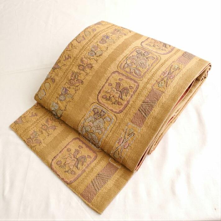 Rakuten - 正絹 六通袋帯　縮れ唐華角丸縦縞文様　／訪問着　袋帯　丸帯　着物　結婚式　入園式　卒業式