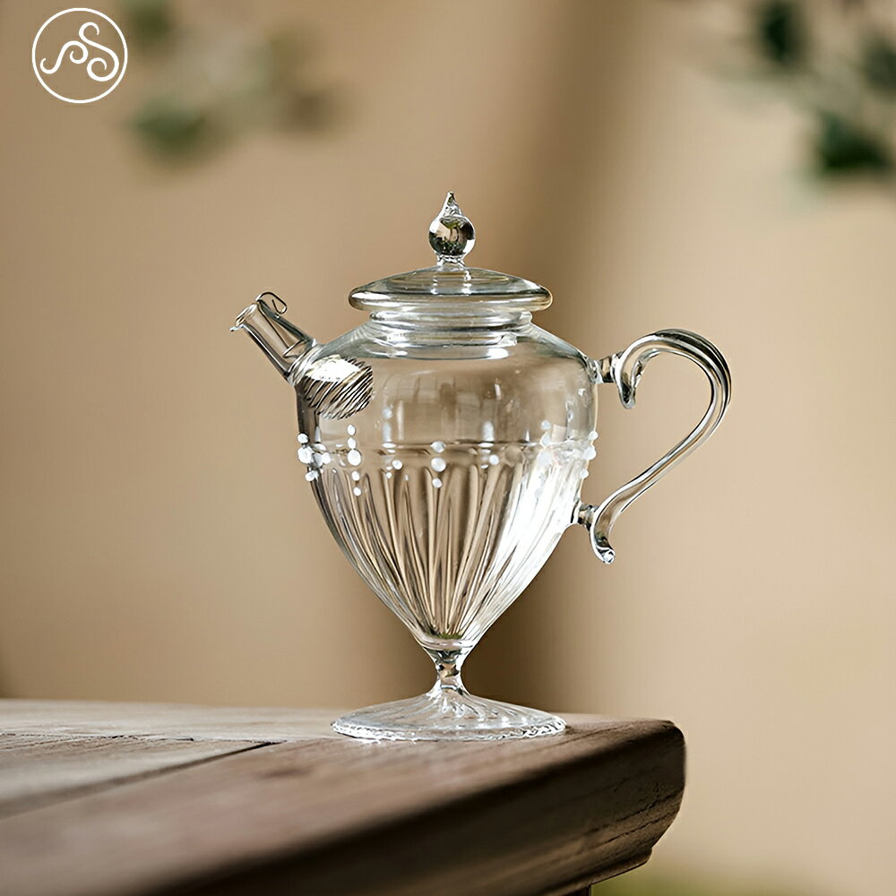 IwaiLoft 十卿 Glass Art 工芸作家作品 夢 美人 耐熱ガラス ティーポット 高台 ガラス 急須 ガラスティーポット 150ml 紅茶ポット お茶ポット ガラスポット 花茶 工芸茶 ハーフティー に健康茶器 アフターティー 母の日プレゼント