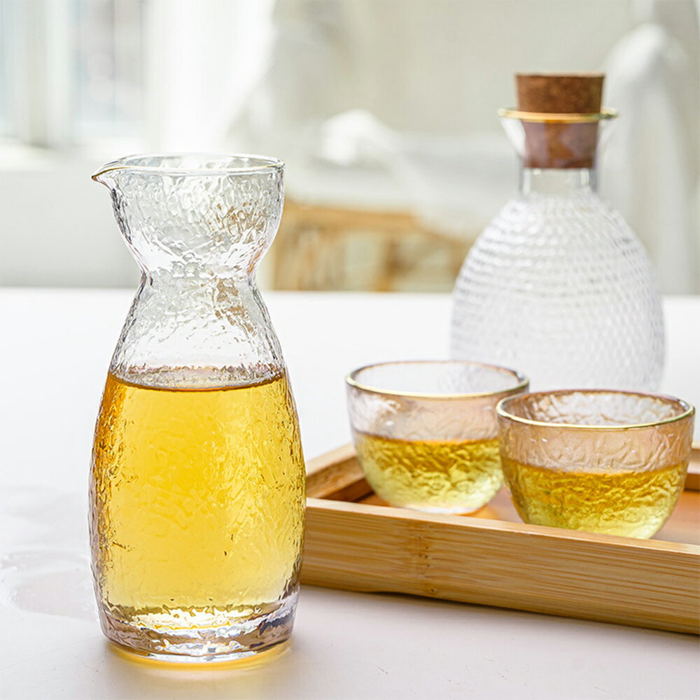 iwailoft 酒器 盃 ギフトセット クリア 盃 耐熱ガラス酒器セット レンジ対応 日本酒 冷酒 おちょこ お..