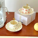 生き生きとした 花柄 マグカップ&プレート 美しい 花びら 白陶器 コップ カップ マグ ソーサー セット 洋食器 コーヒー 紅茶 レストラン 北欧 食器 皿 モダン かわいい おしゃれ ペアマグ 喫茶店 誕生日 母の日 プレゼント お祝い 結婚祝い 出産祝 引越し kiyokyou