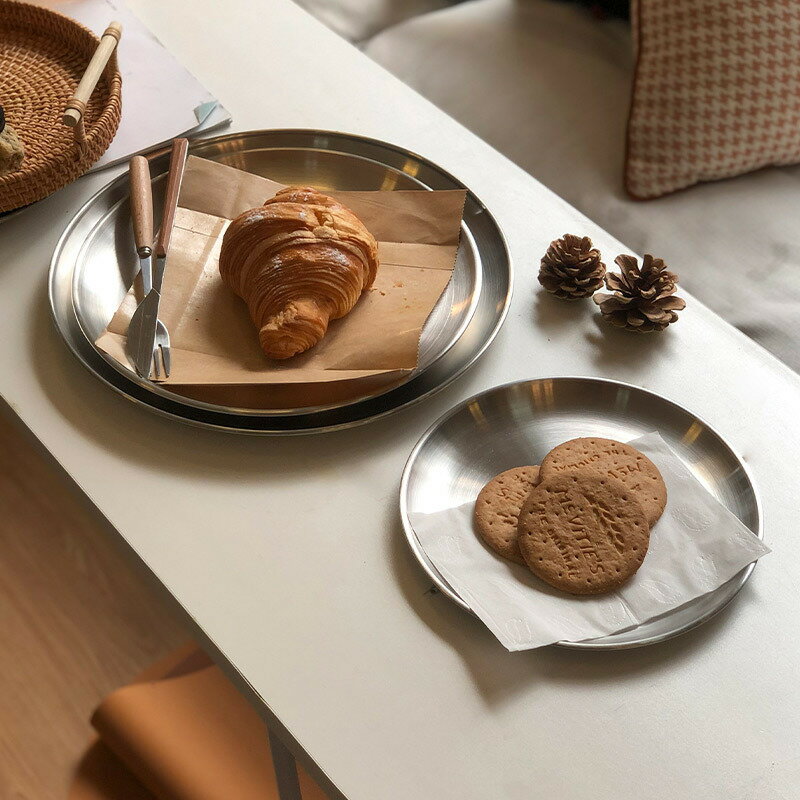 ins風 パン ケーキ プレート304ステンレス製 お皿 焼肉 盛り付け お菓子 餃子 業務用 トレイ 高級感 カフェ トレーランチ 小判 北欧 食器 おしゃれ...