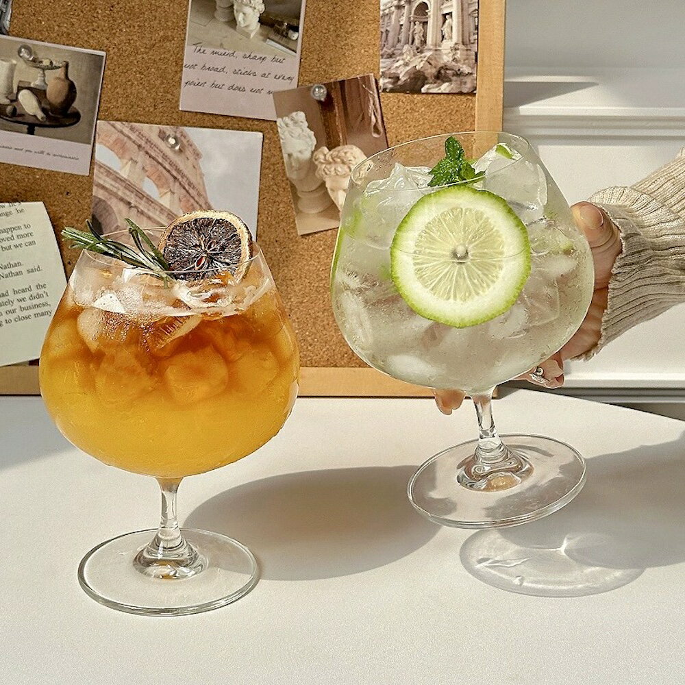 ハワイ風 かわいい 美しい脚付グラス 日本酒 ゴブレット ピンク ワイングラス 足付き クラフトサケグラス 玉足 お酒 グラス 脚付き カクテルグラス シャンパン 赤 白ワイン コップ 梅酒 たっぷり 大容量 プレゼント 誕生日 贈り物 kiyokyouのサムネイル