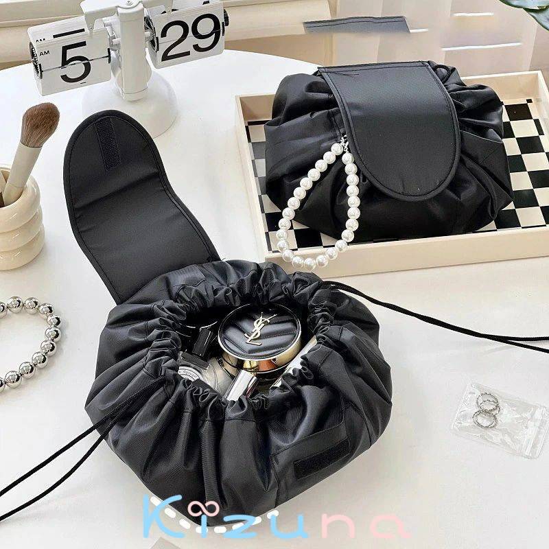 化粧ポーチ　バッグ　束口 ポーチ PU 多機能 大容量 大きめ メイクポーチ 持ち運び　使いやすい 小物入..