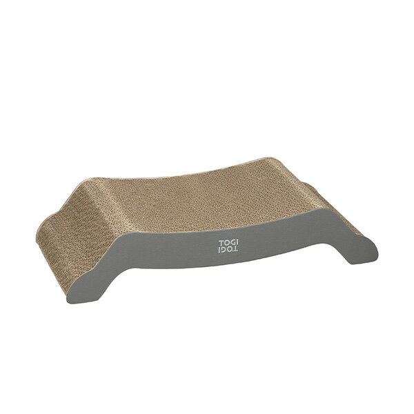 とても珍しいレザー調の爪とぎ。ひっくり返してガラッと変わる、猫ちゃんを飽きさせない形状。 430横(mm)/215縦(mm)/90高/厚(mm) 510g