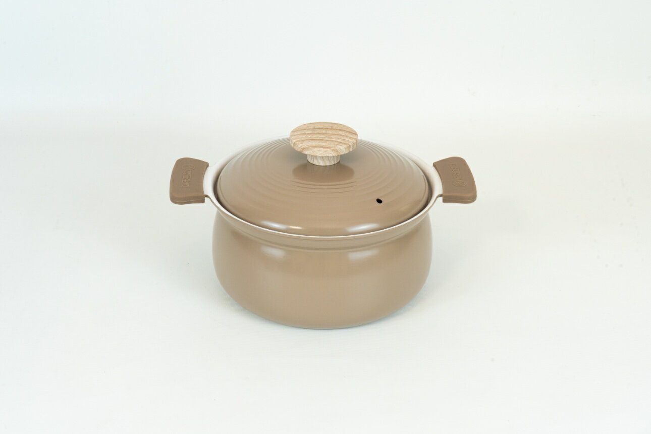 Rakuten - 和平 軽いセラミック IH対応 深型卓上鍋 18cm RB-3652 【IH ガス 対応 軽量 アルミ PFOAフリー シリコンカバー 木目 北欧 おしゃれ 新生活 プレゼント ギフト】