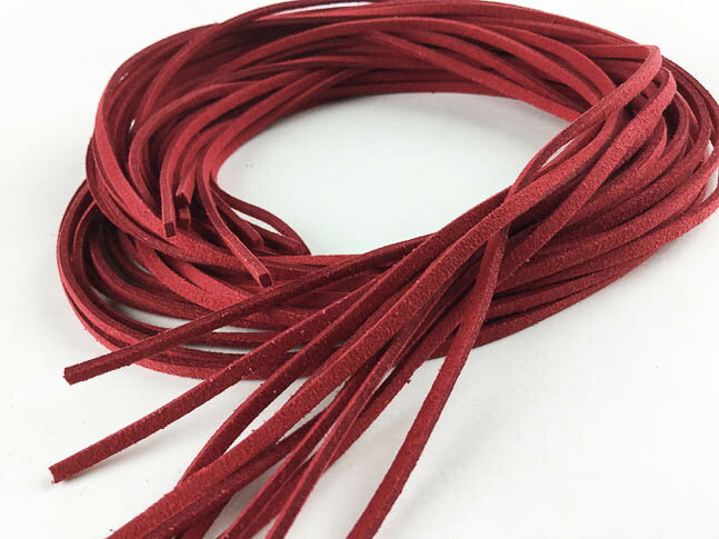スエード 紐 (合皮) レッド 赤 1m 10本 幅約 2.5mm厚み約 1.5mm ひも　ネックレス　ブレスレット　ストラップ　キーホルダー　アクセサリーパーツ　ハンドメイドパーツ　(AP0229)