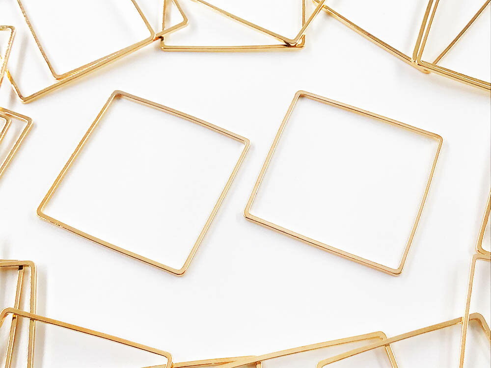 ＼本日ポイント10倍／【まとめ買いがお得】 フレームパーツ　ゴールド　四角　50個　30mm　スクエア　..