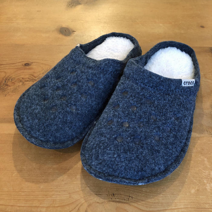 【室内専用】クロックスcrocs Classic Slipper　クラシック スリッパ　ナチュラルネイビー クロックス国内正規取り扱い