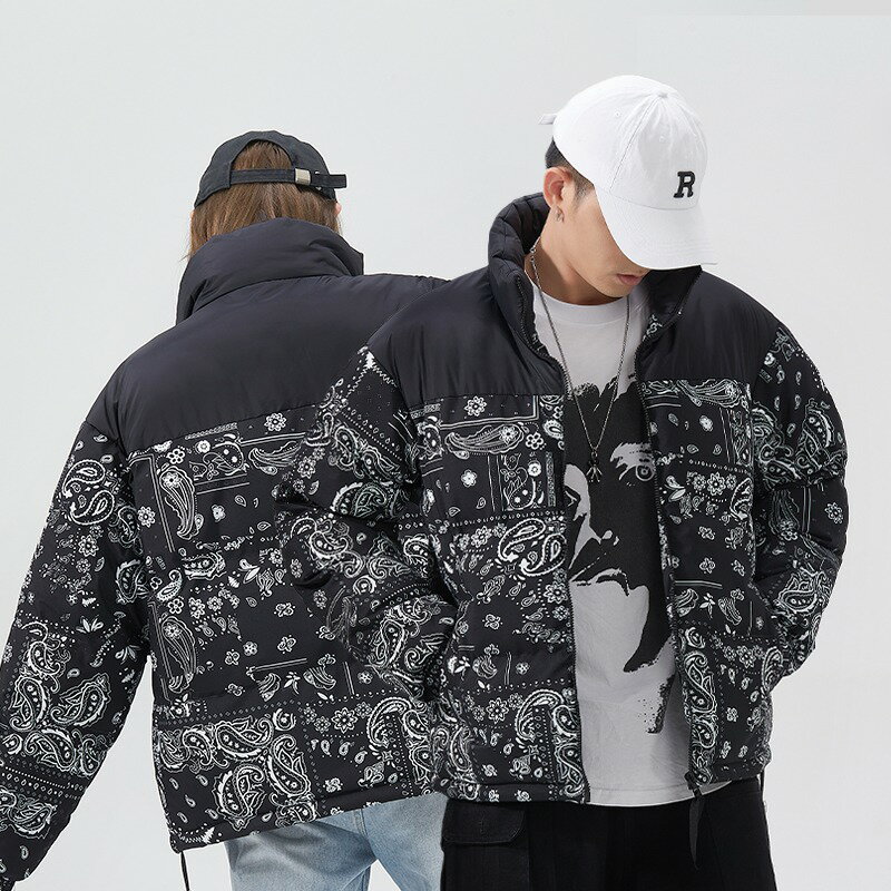 ペイズリー柄 ダウンジャケット ブルゾン ストリート アウター リンクコーデ ストリート スポーツMIX スカジャン スタジャン カレッジロゴ 春 秋 冬 羽織り ブラック 韓国ファッション オーバーサイズ BIGシルエット