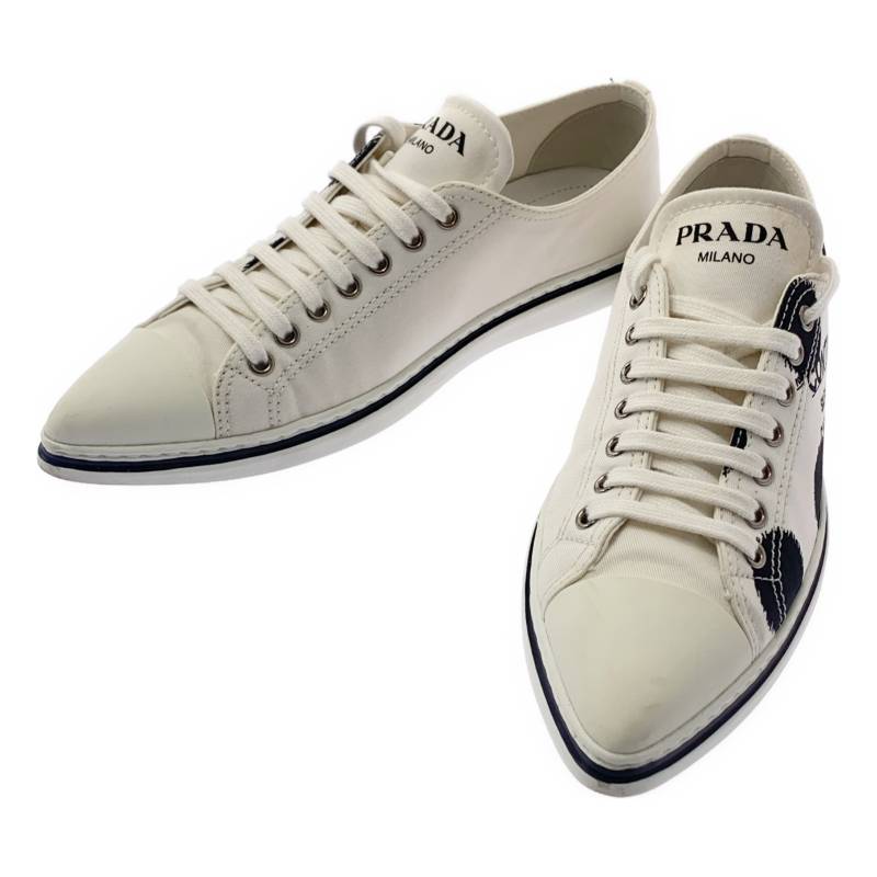 【美品】プラダ PRADA スエードレザー ポインテッドトゥ パンプス ポインテッドトゥ PRADA(プラダ) 靴・シューズ(レディース