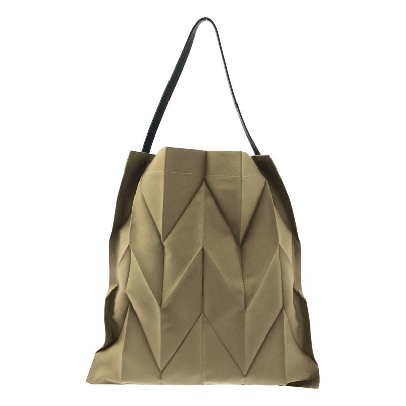ISSEY MIYAKETRUNK PLEATSバッグ/美品/イッセイミヤケ 楽天市場】プリーツトートバッグ(ブランドイッセイミヤケ)の通販