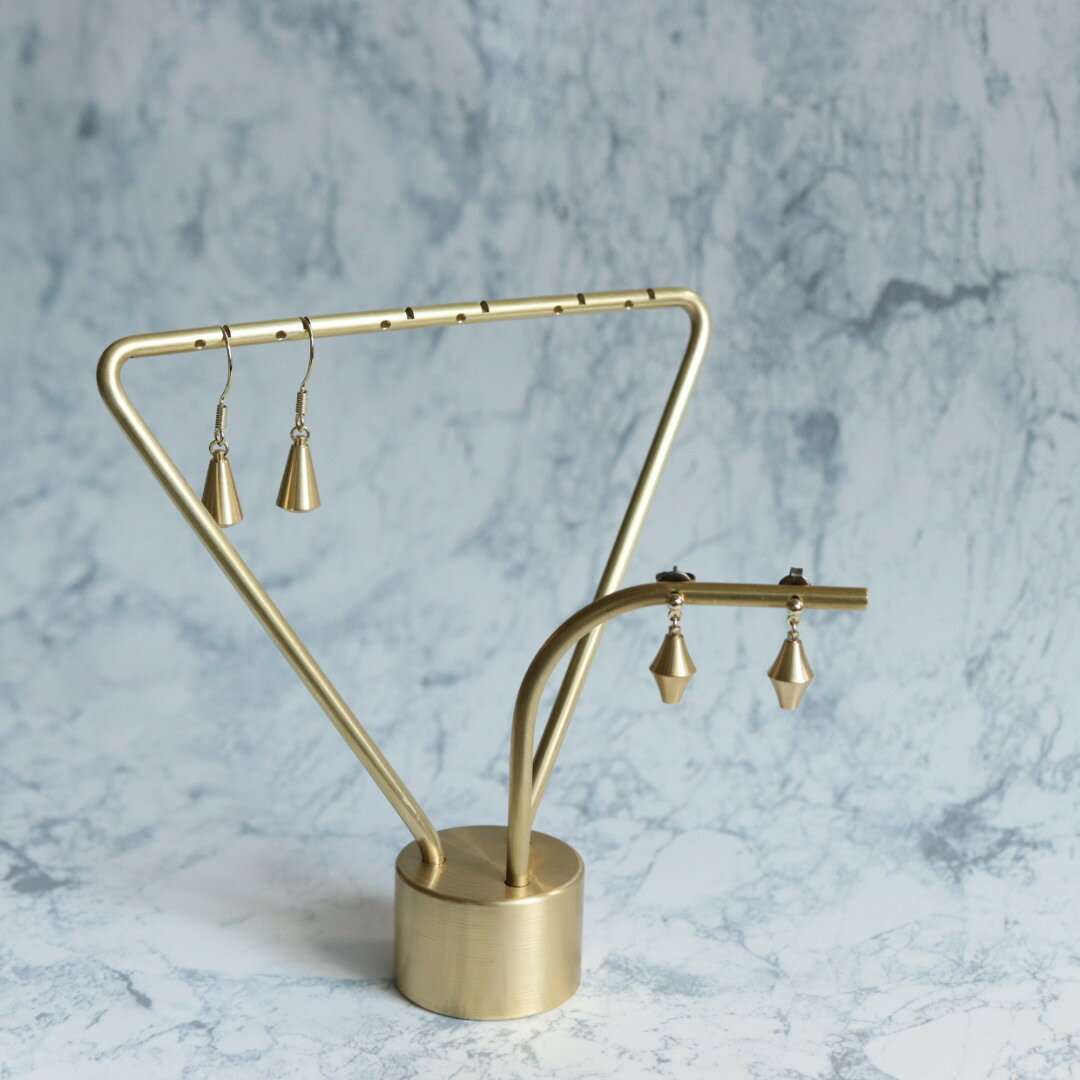 ピアススタンド アクセサリースタンド ディスプレイ シンプル 真鍮 回転 ケース 収納 ボックス トレイ ゴールド おしゃれ かわいい 少量 プレゼント ギフト...