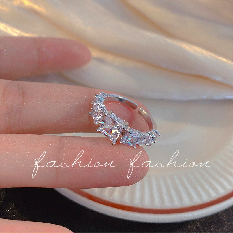 楽天市場】ファッションリング(サイズ(指輪)フリー)の通販 楽天市場】ファッションリング(サイズ(指輪)フリー)の通販