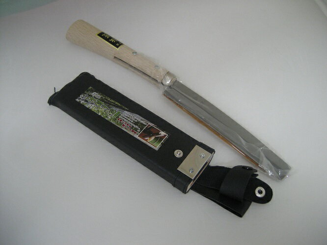 伝匠　竹割鉈　180mm【鉈】