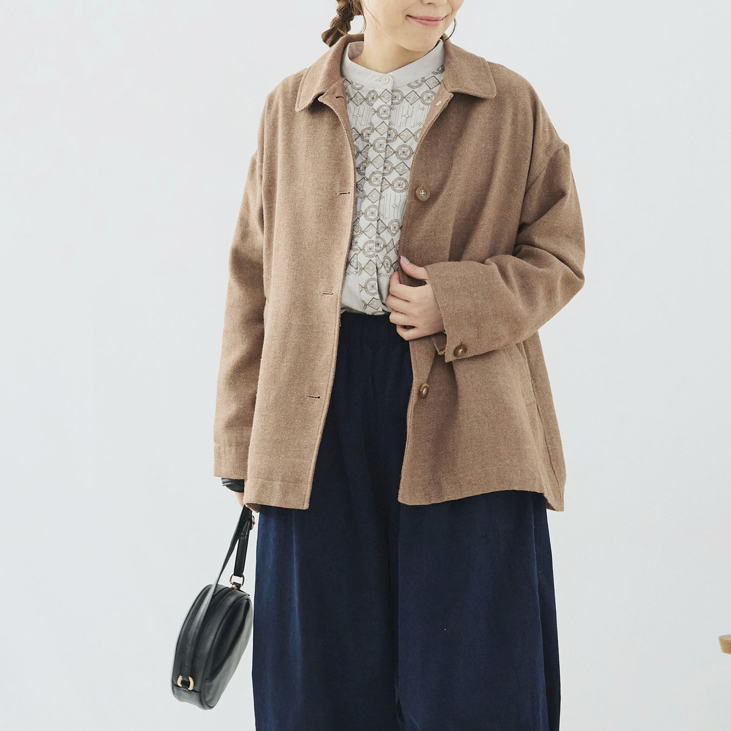 cloudnine ノンノ 毛混 ヘリンボーン柄 ポケット付き 襟付きショートコート