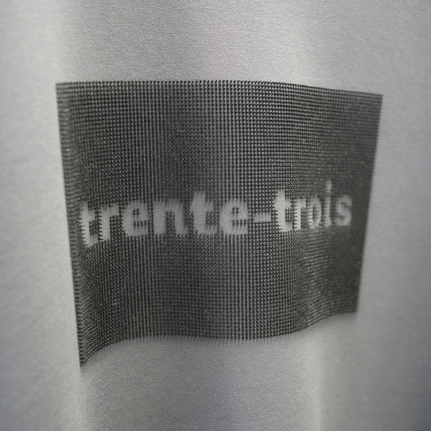 33℃ ラバーブラシプリントダメージ加工 Tシャツ