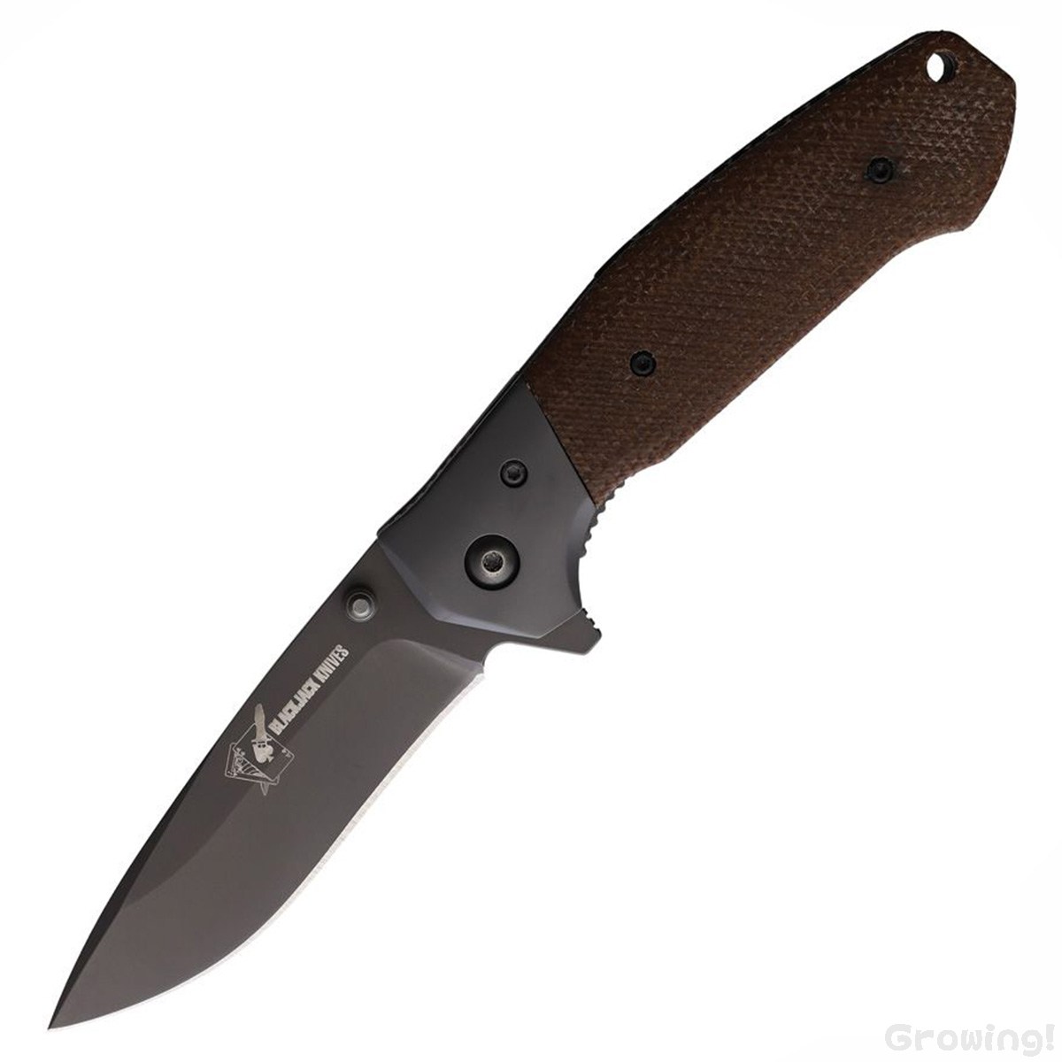 ■BLACKJACK【ブラックジャック】■ 「BCB157」フォールディング 【S35VN】【フリッパー】【マイカルタ】折りたたみ ■新品■ ブラックジャック ナイブス 「BCB157」フォルダー ●ブラック ブレード 　　デュアルサムスタッド付きで簡単ブレードオープニング ●フリッパー搭載 　　フリッパー（ブレードバックのノッチ）を押すとブレードが開きます ●ライナーロック ●ブラウン マイカルタ ハンドル ●ポケットクリップ付き 　　持ち運びに便利なポケットクリップ付き ●ナイロン ポーチ付属 タクティカルブランド「ブラックジャック・ナイブス」社のフォールディングナイフ ■商品■新品■ ■ブレード：約8.5cm（約3.1mm） ■オープン：約20cm ■クローズ：約11.5cm ■ブレードマテリアル：S35VN stainless ■ハンドルマテリアル：Micarta ■ウエイト：約166g ■BLACKJACK【ブラックジャック】■ 「BCB157」フォールディング 【S35VN】【フリッパー】【マイカルタ】折りたたみ ■新品■ ■BLACKJACK【ブラックジャック】■ バリソン（ベンチメイド）で活躍したマイク・スチュワート氏が設立したブランド。ベトナム戦争に従事した氏の経験を元にデザインされた過酷な環境での使用を想定したナイフが多い ■ ご購入前の注意点 ・製造時、輸送に伴う擦り傷、箱の凹み等ある場合がございます事、ご了承下さい。 ・写真、動画はサンプルとなります。 ・モニターの発色により実際と異なる場合があります。 【重要】この商品は当店実店舗でも販売しております。在庫数の更新は随時行っておりますが、お買い上げいただいた商品が、品切れになってしまうこともございます。 その場合、お客様には必ず連絡をさせていただきます。万が一入荷予定がない場合は、キャンセルさせていただく場合もございますことをあらかじめご了承ください。 ブッシュクラフト キャンプナイフ 刃物 固定刃 シースナイフ サバイバル ハンティング ハンター 薪割り フェザー フォールディングナイフ フィールド 外あそびアメリカンブランド ブラックジャック社 ベトナム戦争に従事したマイク氏が設立。伝統のフォルム ボウイスタイルを多くラインナップしている