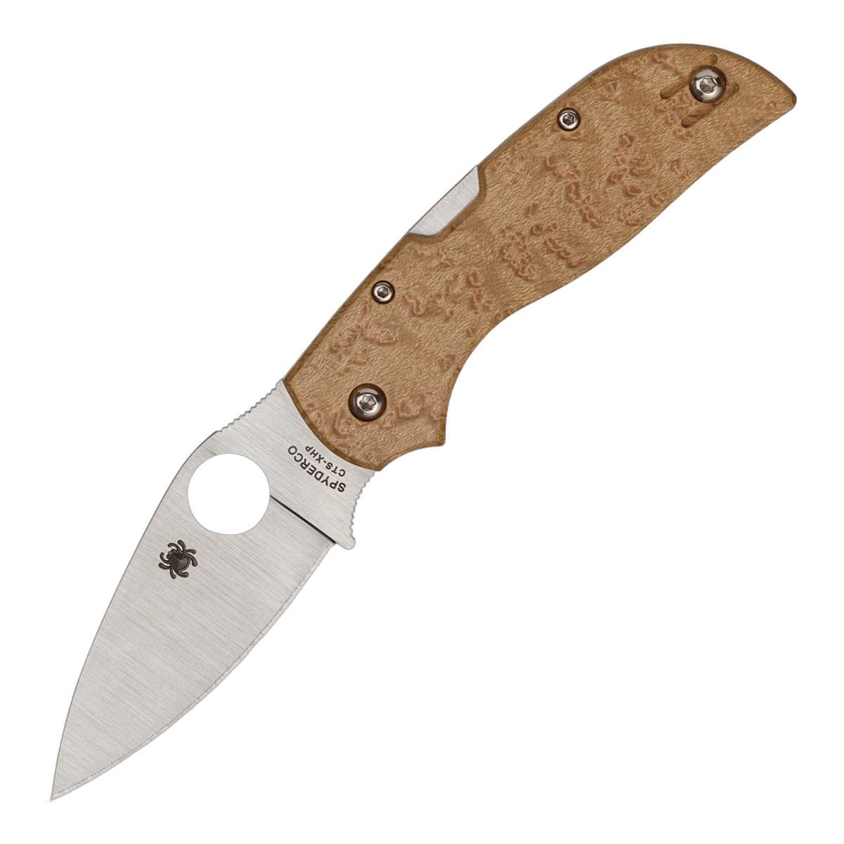 ■Spyderco【スパイダルコ】■ チャパラル 【CTS-XHP】【バーズアイ メープル】Chaparral 折りたたみ C152WD ■新品■ スパイダルコ「チャパラル」シリーズ ●ドロップポイントブレード 　　刃持ちの良いCTS-XHPブレード 　　　フラットグラインド ●サムホールで簡単にワンハンドオープニング 　　スパイダルコ「ラウンドホール」 ●バックロック 　　信頼性の高いバックロック方式 ●バーズアイ メープル・ハンドル ●ポケットクリップ付き 　　左右付け替え可能 チャパラルとは干ばつや火災などの災害でも生き残り、復活するユニークな能力を持つアメリカ西部の低木です コンパクトで使い勝手の良いスパイダルコらしいフォルダーです。 バーズアイメープルのドラマチックな木目 刃厚も約2mmと料理にも使えます キャンプや登山にもおすすめできるナイフです おすすめ！ CTSXHPチャート ■商品■新品■ ■ブレード：約7.1cm（約2mm） ■オープン：約16.2cm ■クローズ：約9.2cm ■ブレードマテリアル：CTS-XHP ■ハンドルマテリアル：BIRDSEYE MAPLE ■ウエイト：約47g ■Spyderco【スパイダルコ】■ チャパラル 【CTS-XHP】【バーズアイ メープル】Chaparral 折りたたみ C152WD ■新品■ ■Spyderco【スパイダルコ】■ スパイダルコ社は、約20年前にコロラド州デンバーに設立。スパイダルコ社を一躍有名にしたクリピット・ナイフは、社長サール・グレツサーの画期的なアイデアによって誕生しました。アイデアマンの彼は数々のアイデアを製品に反映させています。サムホールと呼ばれるブレードに穴を開けた新円のデザインは、同社がパテントを取得しており、ワンハンドでのブレードのオープンクローズもスタッドを取り付けたタイプと違ってかさばらなくスマートに行えます。同社は波刃の製造技術が大変優れていることでも知られています。比較的新しいメーカーですがデザイン、品質ともに高く、精力的にラインナップを増やして続けています。 1991年、スウェーデンのエベレスト登頂隊とアメリカのエベレスト登頂隊が, ともにスパイダルコナイフを採用した話は有名。余談ですが波刃でもきれいにリンゴが剥けます！ 現在ヤフーオークション等でスパイダルコブランドコピー商品が数多く出回っております 当店では正規品保障 ■ ご購入前の注意点 ・製造時、輸送に伴う擦り傷、箱の凹み等ある場合がございます事、ご了承下さい。 ・写真、動画はサンプルとなります。 ・モニターの発色により実際と異なる場合があります。 【重要】この商品は当店実店舗でも販売しております。在庫数の更新は随時行っておりますが、お買い上げいただいた商品が、品切れになってしまうこともございます。 その場合、お客様には必ず連絡をさせていただきます。万が一入荷予定がない場合は、キャンセルさせていただく場合もございますことをあらかじめご了承ください。