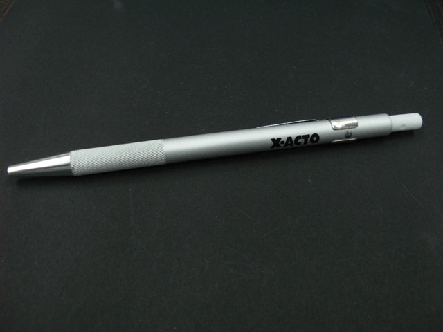 Rakuten - X3209 ノック式カッター