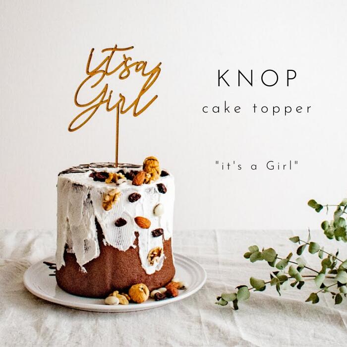 楽天KNOPKNOP 【木製　ケーキトッパー　it's a girl】出産　ベビーシャワー 誕生日　バースデー　装飾　パーティー　雑貨　お祝い　ガーランド　記念写真　テーブルコーディネート　おしゃれ　ナチュラル　フラワーピック　インテリア　フォトフロップス　レターバーナー